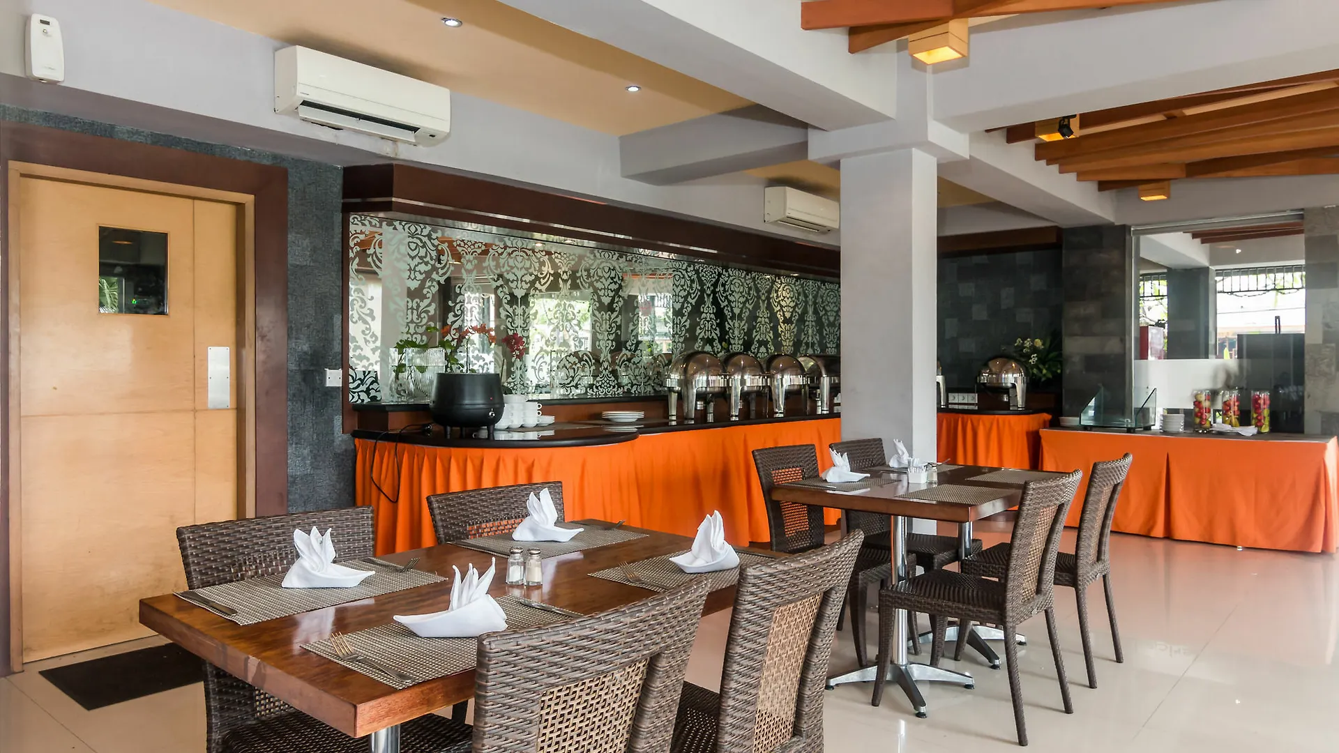 *** Hotel Zen Rooms Legian Dewi Sri Kuta  Indonesia