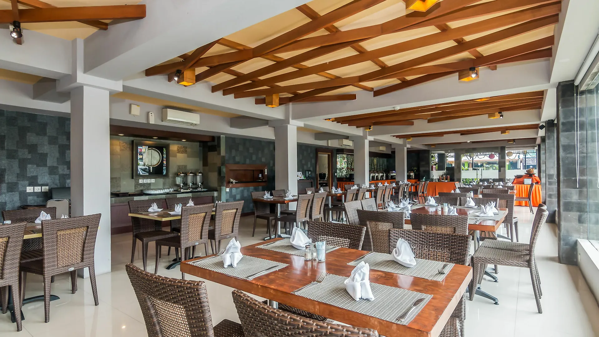 *** Hotel Zen Rooms Legian Dewi Sri Kuta  Indonesia