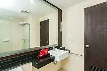 *** Hotel Zen Rooms Legian Dewi Sri Kuta  Indonesia